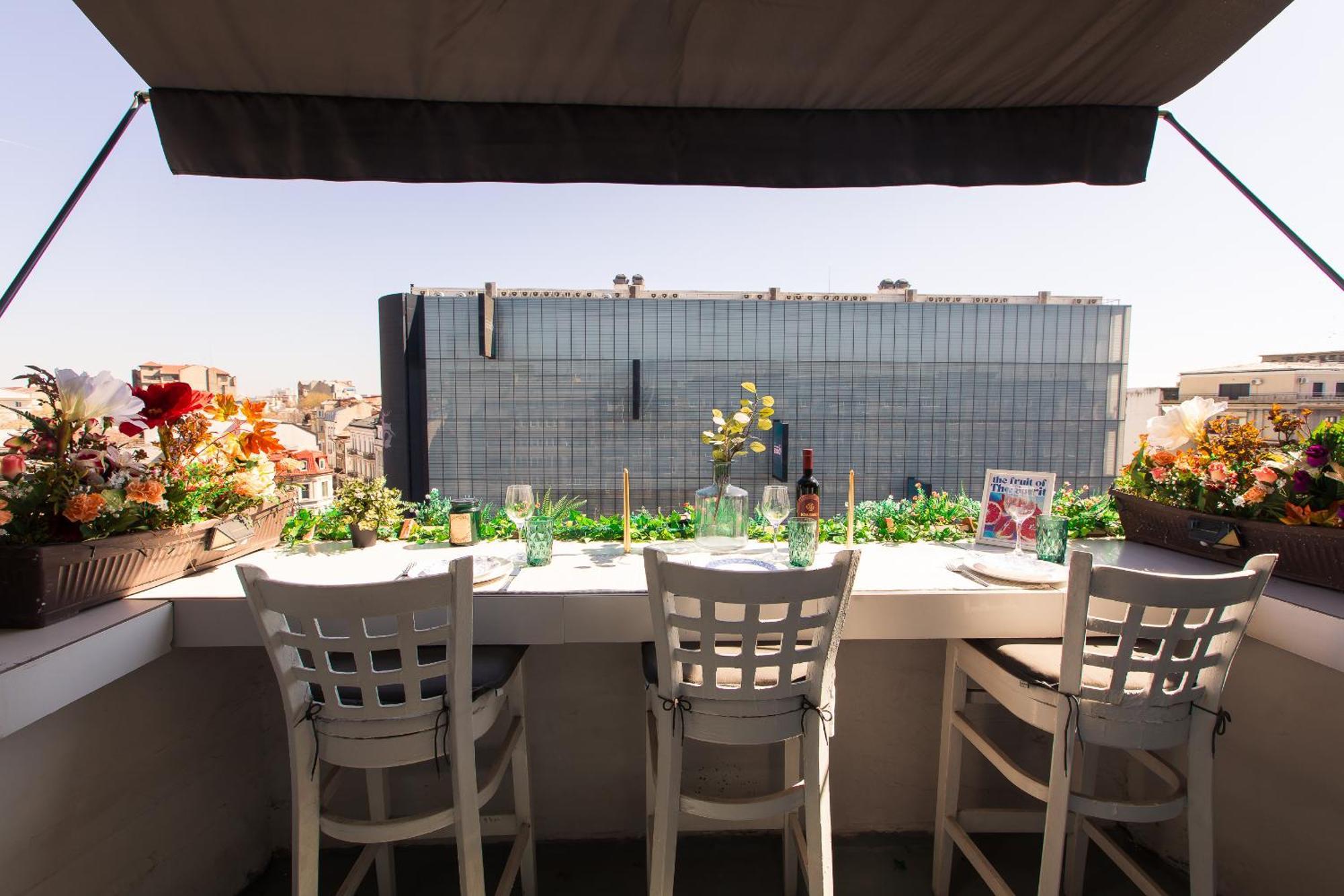 Old Town Apartment With Amazing View From The Balcony 布加勒斯特 外观 照片